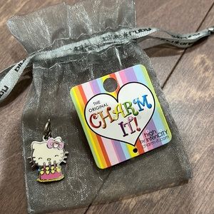 Hello kitty birthday charm (free add on 😊🌸)
